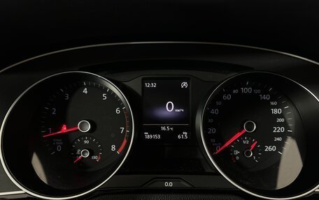 Volkswagen Passat B8 рестайлинг, 2015 год, 1 600 000 рублей, 11 фотография