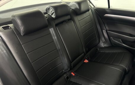 Volkswagen Passat B8 рестайлинг, 2015 год, 1 600 000 рублей, 15 фотография