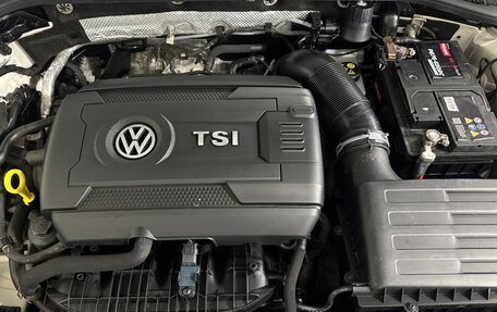 Volkswagen Passat B8 рестайлинг, 2015 год, 1 600 000 рублей, 17 фотография