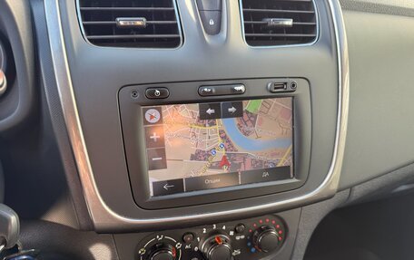 Renault Logan II, 2014 год, 685 000 рублей, 22 фотография