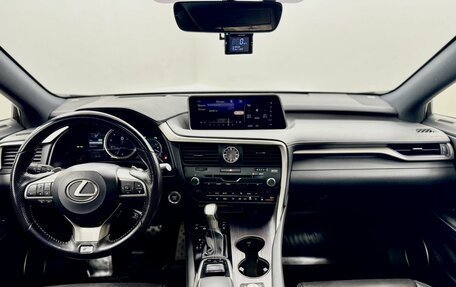 Lexus RX IV рестайлинг, 2018 год, 4 200 000 рублей, 18 фотография