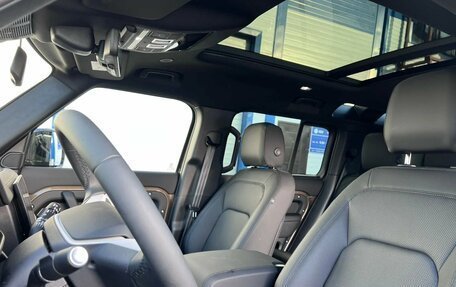 Land Rover Defender II, 2024 год, 13 690 000 рублей, 3 фотография