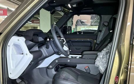 Land Rover Defender II, 2024 год, 13 690 000 рублей, 4 фотография