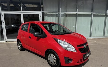 Chevrolet Spark III, 2011 год, 510 000 рублей, 3 фотография