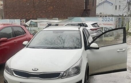 KIA Rio IV, 2019 год, 820 000 рублей, 6 фотография