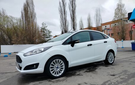 Ford Fiesta, 2015 год, 810 000 рублей, 1 фотография