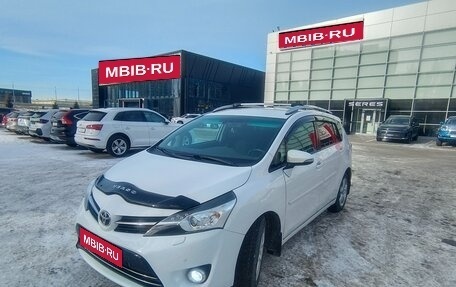 Toyota Verso I, 2014 год, 1 850 000 рублей, 1 фотография