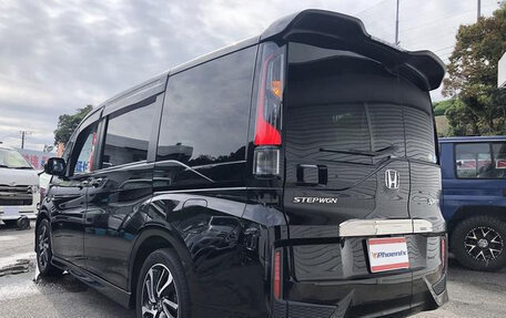 Honda Stepwgn IV, 2017 год, 1 550 000 рублей, 10 фотография