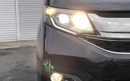 Honda Stepwgn IV, 2017 год, 1 550 000 рублей, 5 фотография