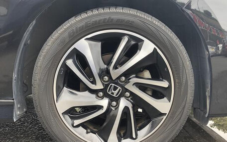 Honda Stepwgn IV, 2017 год, 1 550 000 рублей, 16 фотография