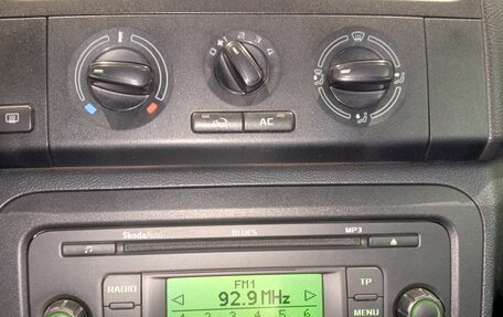 Skoda Fabia II, 2011 год, 389 000 рублей, 9 фотография