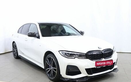 BMW 3 серия, 2019 год, 3 390 000 рублей, 3 фотография