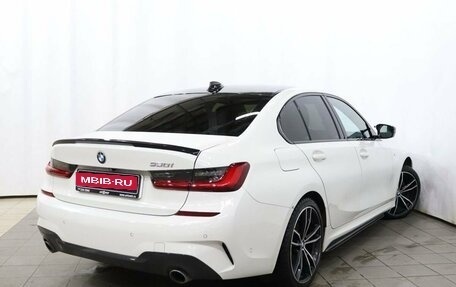 BMW 3 серия, 2019 год, 3 390 000 рублей, 4 фотография