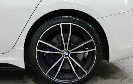 BMW 3 серия, 2019 год, 3 390 000 рублей, 9 фотография