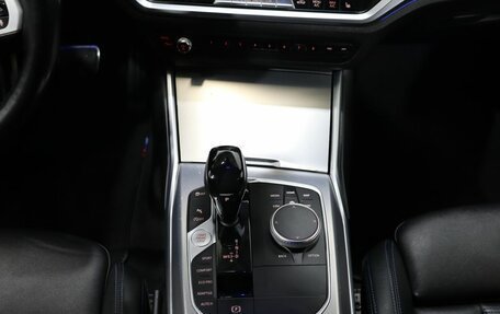 BMW 3 серия, 2019 год, 3 390 000 рублей, 19 фотография