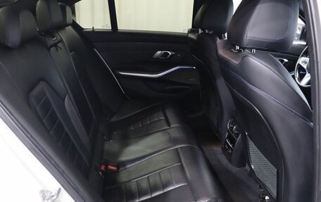 BMW 3 серия, 2019 год, 3 390 000 рублей, 22 фотография