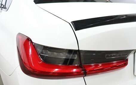 BMW 3 серия, 2019 год, 3 390 000 рублей, 24 фотография