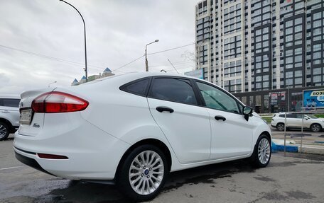 Ford Fiesta, 2015 год, 810 000 рублей, 6 фотография