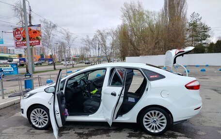 Ford Fiesta, 2015 год, 810 000 рублей, 10 фотография