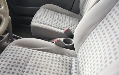 Mazda Demio III (DE), 2000 год, 250 000 рублей, 5 фотография