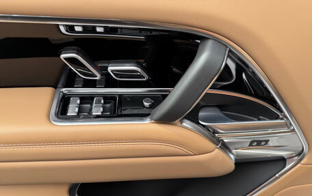 Land Rover Range Rover IV рестайлинг, 2025 год, 19 550 000 рублей, 11 фотография