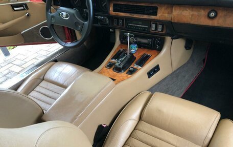 Jaguar XJS Series 1, 1989 год, 4 700 000 рублей, 25 фотография