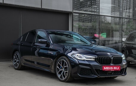 BMW 5 серия, 2020 год, 6 480 000 рублей, 3 фотография