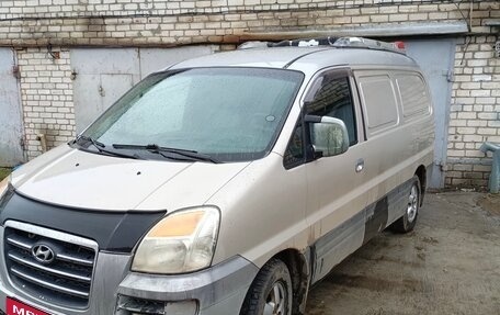 Hyundai Starex I рестайлинг, 2006 год, 450 000 рублей, 1 фотография