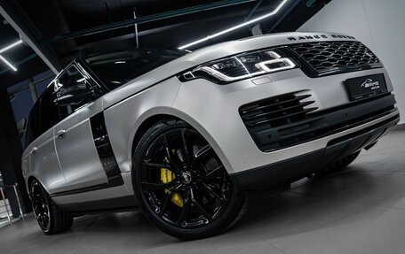 Land Rover Range Rover IV рестайлинг, 2019 год, 7 945 000 рублей, 4 фотография