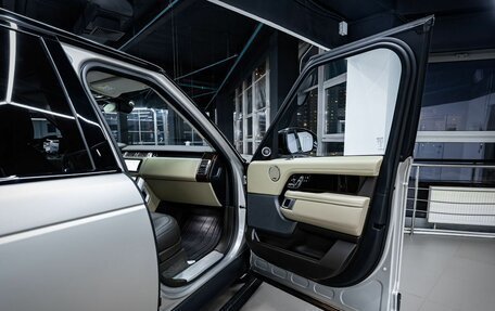 Land Rover Range Rover IV рестайлинг, 2019 год, 7 945 000 рублей, 16 фотография