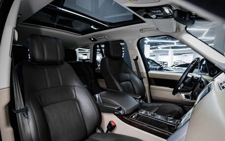 Land Rover Range Rover IV рестайлинг, 2019 год, 7 945 000 рублей, 25 фотография