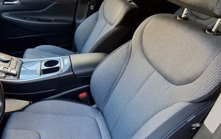 Hyundai Santa Fe IV, 2022 год, 4 000 000 рублей, 10 фотография