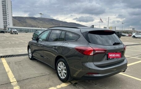Ford Focus IV, 2022 год, 1 900 000 рублей, 3 фотография