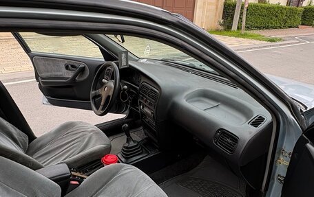 Nissan Primera II рестайлинг, 1990 год, 199 000 рублей, 14 фотография