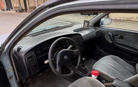 Nissan Primera II рестайлинг, 1990 год, 199 000 рублей, 11 фотография