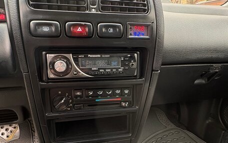 Nissan Primera II рестайлинг, 1990 год, 199 000 рублей, 17 фотография