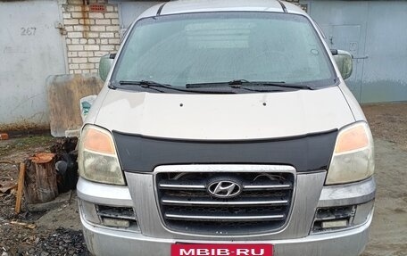 Hyundai Starex I рестайлинг, 2006 год, 450 000 рублей, 2 фотография