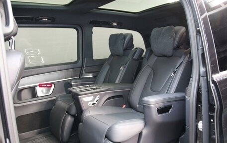 Mercedes-Benz V-Класс, 2026 год, 15 550 000 рублей, 4 фотография