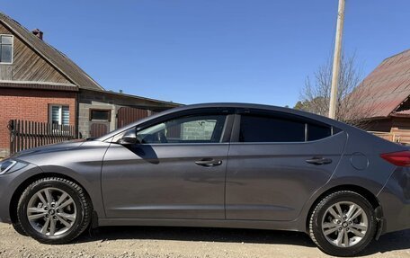 Hyundai Elantra VI рестайлинг, 2016 год, 1 560 000 рублей, 7 фотография