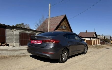 Hyundai Elantra VI рестайлинг, 2016 год, 1 560 000 рублей, 8 фотография