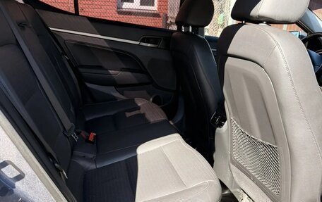 Hyundai Elantra VI рестайлинг, 2016 год, 1 560 000 рублей, 25 фотография