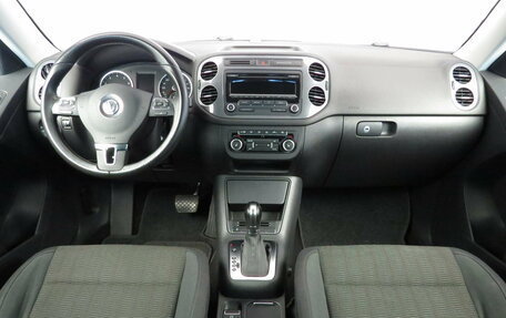 Volkswagen Tiguan I, 2011 год, 1 195 000 рублей, 6 фотография