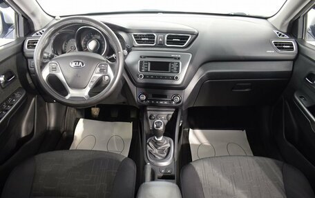 KIA Rio III рестайлинг, 2015 год, 1 070 000 рублей, 11 фотография