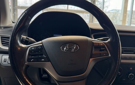 Hyundai Solaris II рестайлинг, 2017 год, 1 338 000 рублей, 15 фотография