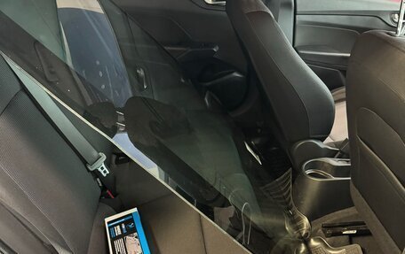 Hyundai Solaris II рестайлинг, 2017 год, 1 338 000 рублей, 23 фотография