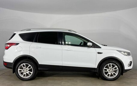 Ford Kuga III, 2017 год, 1 715 000 рублей, 4 фотография