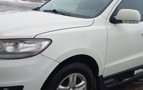 Hyundai Santa Fe III рестайлинг, 2011 год, 900 000 рублей, 4 фотография