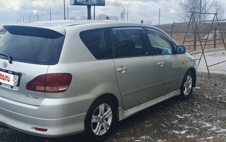 Toyota Ipsum II, 2001 год, 525 000 рублей, 8 фотография