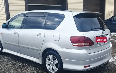 Toyota Ipsum II, 2001 год, 525 000 рублей, 6 фотография