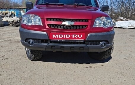 Chevrolet Niva I рестайлинг, 2018 год, 850 000 рублей, 4 фотография